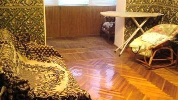 №172. Продам 3-комнатную квартиру в Партените