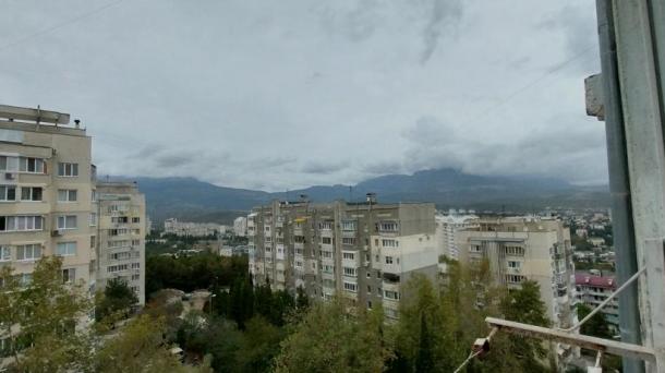 № 661 Продается 1-комнатная квартира в Алуште