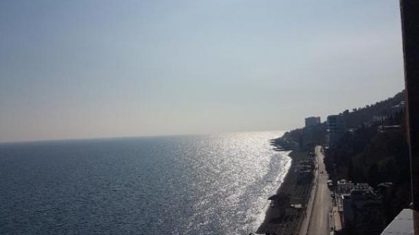  Продам 1-комнатную квартиру в Алуште берег моря
